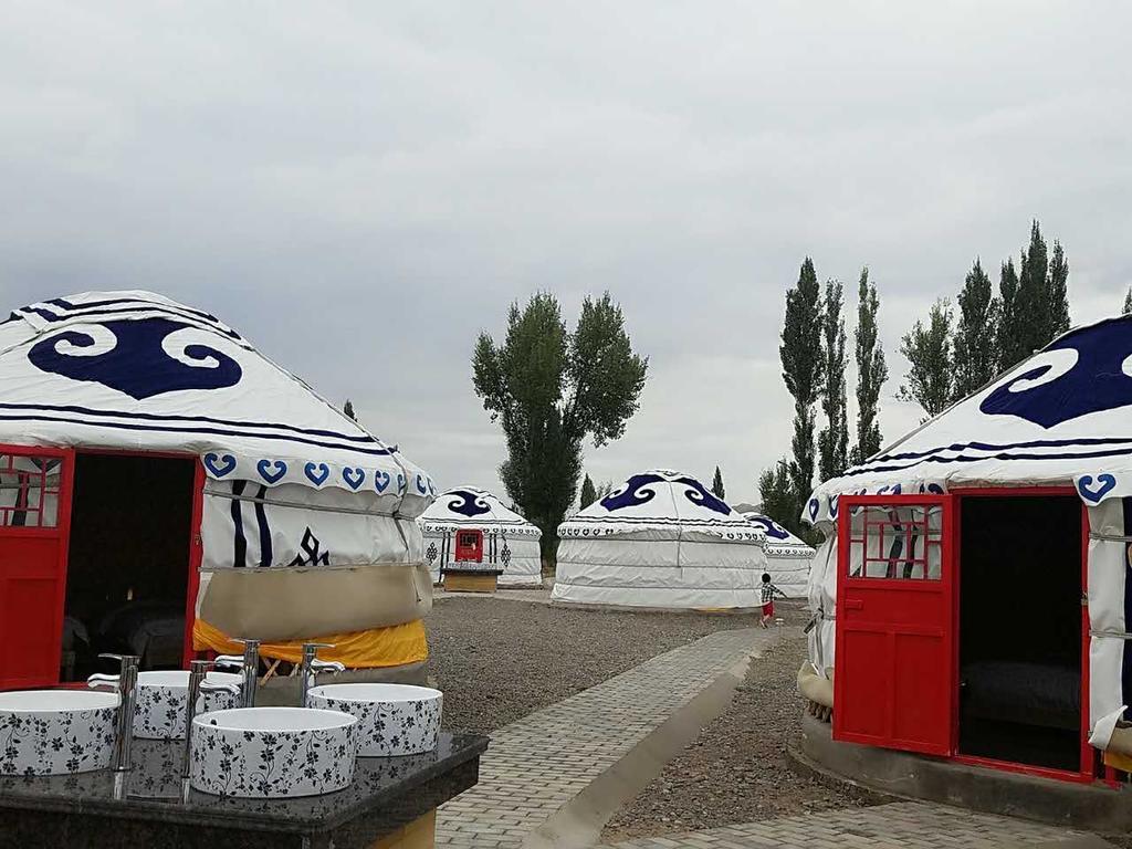 Hotel Kaoshan Tent Zhangye Exterior foto